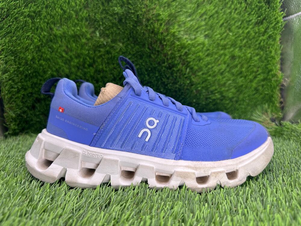 On Running Cloudswift 3YF10014825 Athletic Sneaker Boys 3.5 Blue Mesh Cushioned